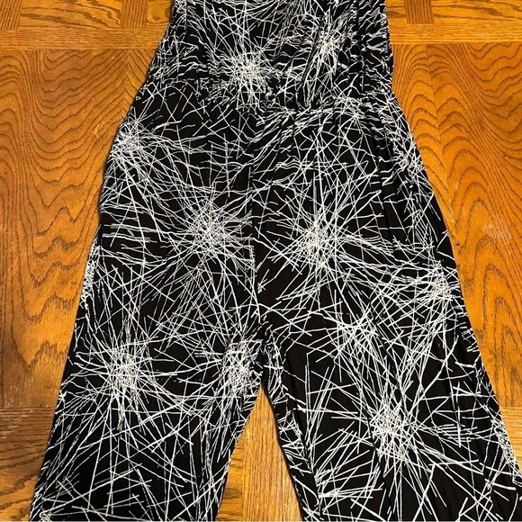 Diane von Furstenberg Adele Off-the-Shoulder Jumpsuit Sz 8 - Picture 7 of 16